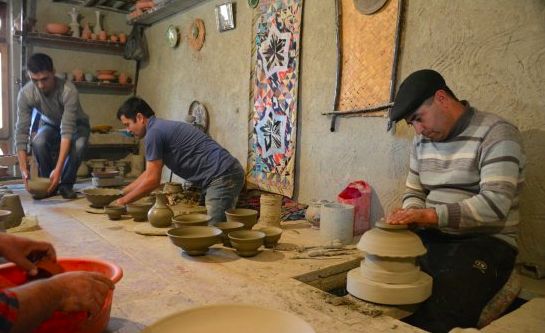 2400的国际往返机票，20美金的电子签证，探秘丝路古国，说走就走