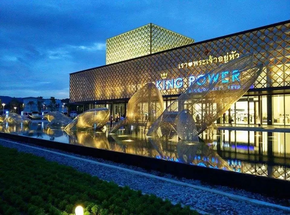 冬天又温暖又有很多美食的地方,冬天最幸福的事就是沐浴在日照下