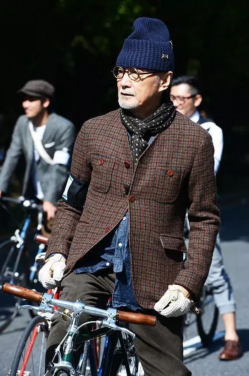 生活又有两把刷子,生活只需要刷子