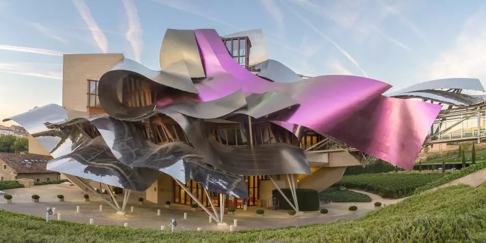 lv首尔大秀韩国评价,lv首尔旗舰店建筑