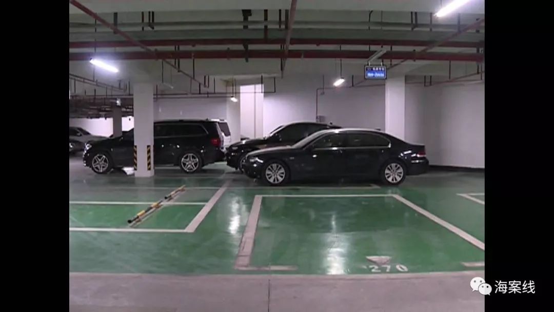 一个车位只能停一辆车，物业出新规业主提出异议