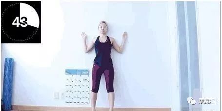 高低肩怎么快速纠正改善,严重高低肩怎么自我矫正