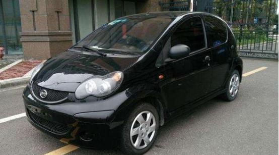 比亚迪f02013款1.0lamt悦酷型,比亚迪f0新车多少钱多大排量