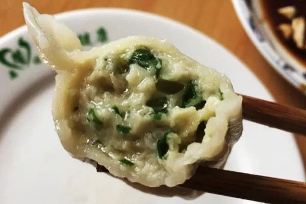 最具幸福感的县级市中唯一一座上榜的北方小城，光是海鲜就能吃到你激灵！
