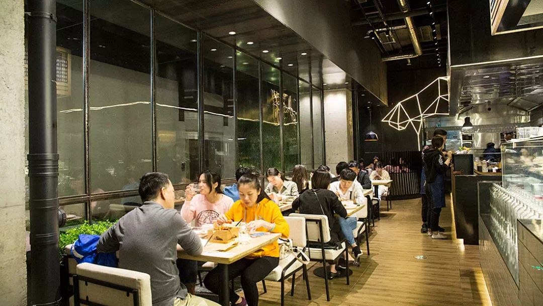 开一家餐厅月入13万,一家顶级餐厅一年的利润