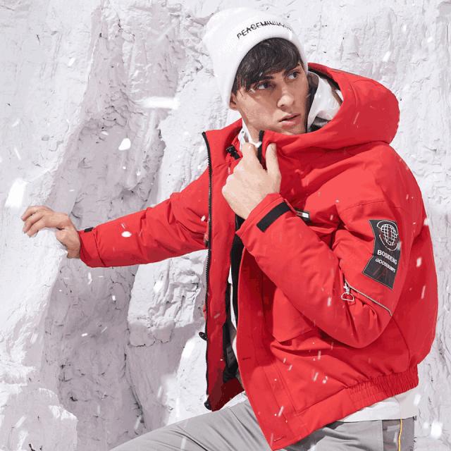 给自己买了一件波司登羽绒服,曾经帮助过我们的外国友人