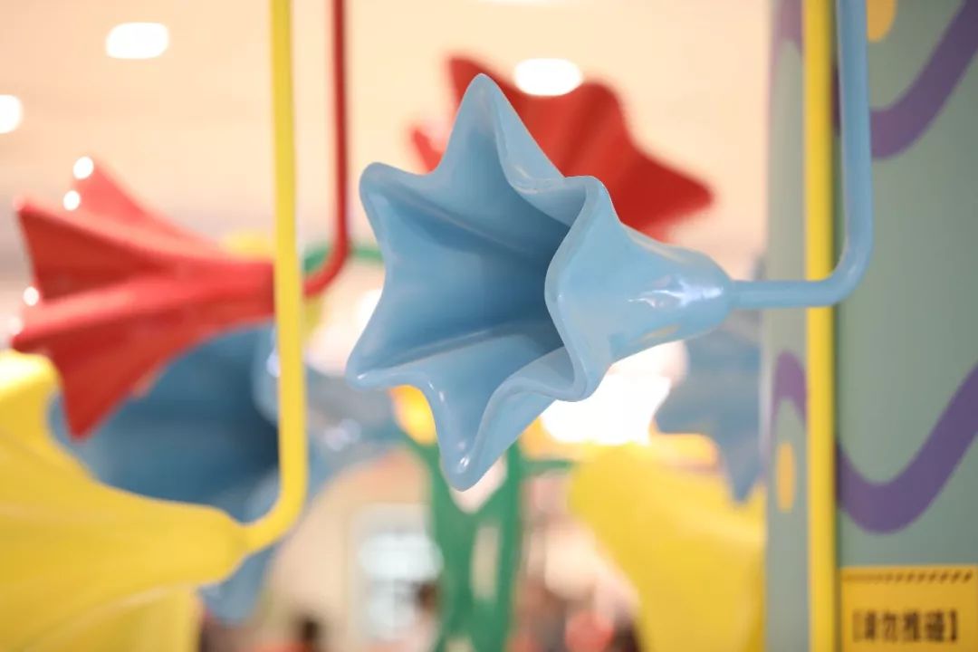 交互艺术展！地铁主题巨型扭蛋机！欢乐小丑团……新晋潮酷打卡圣地来袭