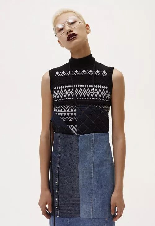 明星都爱Ta的眼镜，但其实Ta是个时装品牌