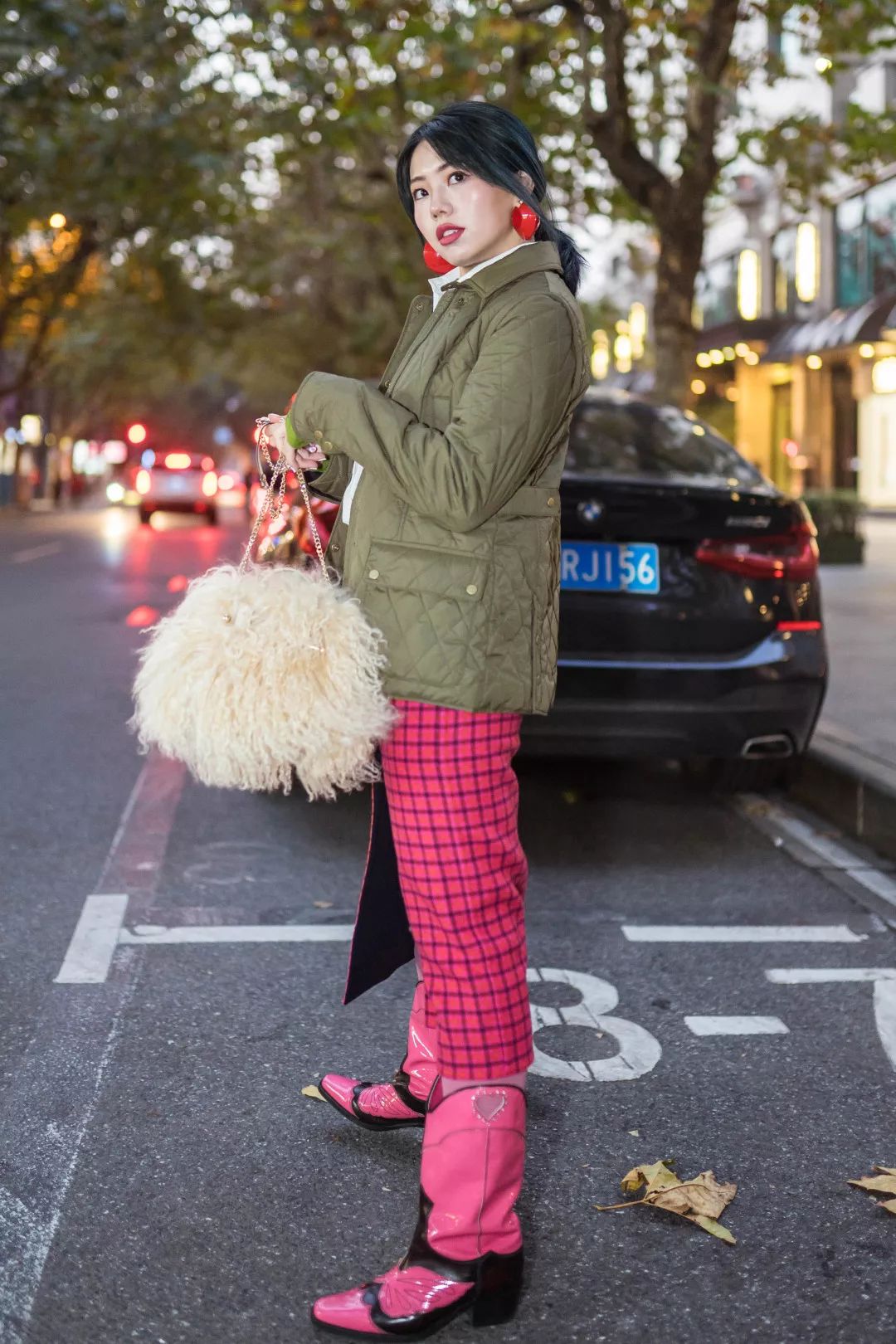 包包买小众包还是经典包,有哪些小众很贵但值得买的包