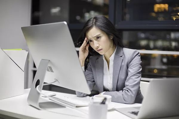 女人最好的模样就是独立,女人最好的样子是涅盘重生