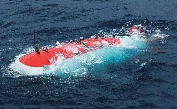 向女生表白她会紧张吗,跟她表白她很犹豫