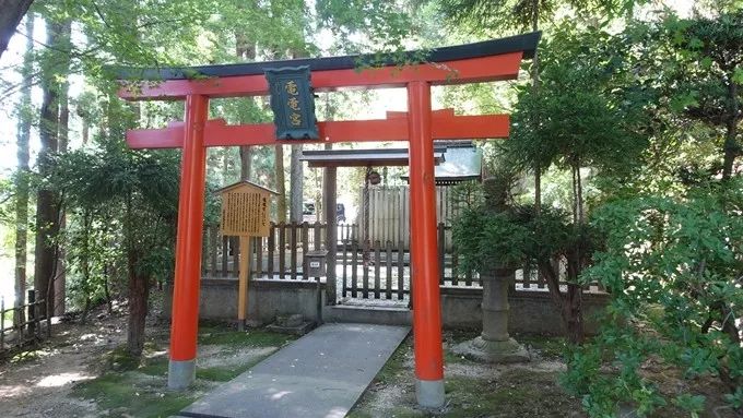 能够招桃花招财的东西,招桃花很灵的御守