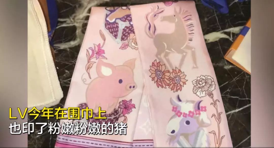 burberry宣传照和鬼片一起对比,burberry春节系列