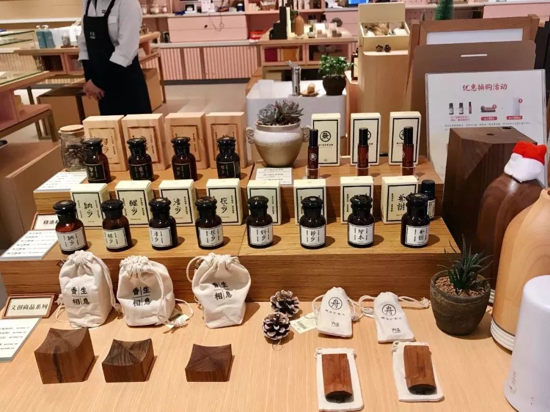 旅行/阅读/小众设计……逛逛这些能满足你精致生活幻想的美学概念店