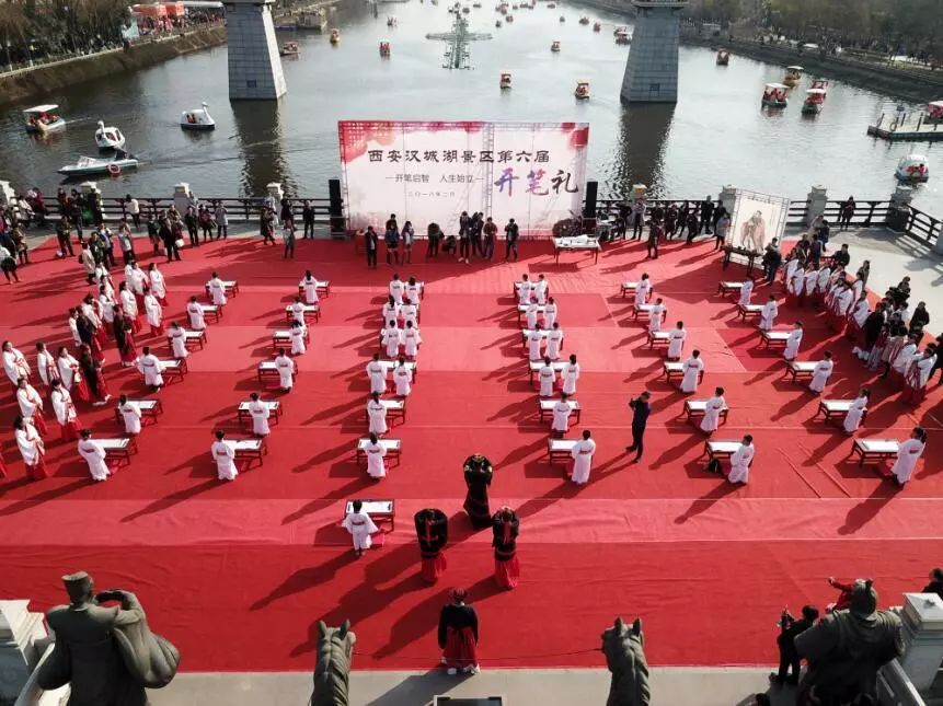 开笔礼｜家有萌娃的家长们，华商报小记者寒假活动专属邀请函，请查收！