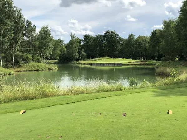 封面扉页目录故事,封面故事大全完全版