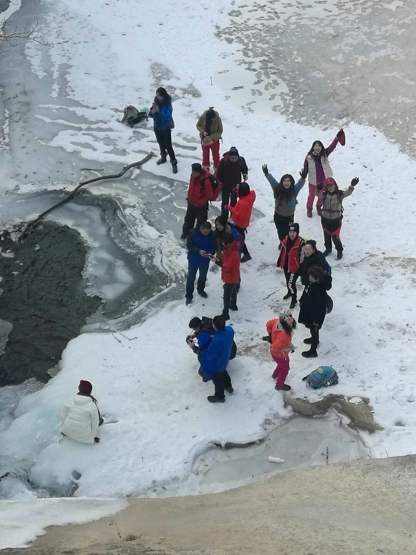 岫岩石湖瀑布旅游攻略,冬天自驾仙女山旅游攻略