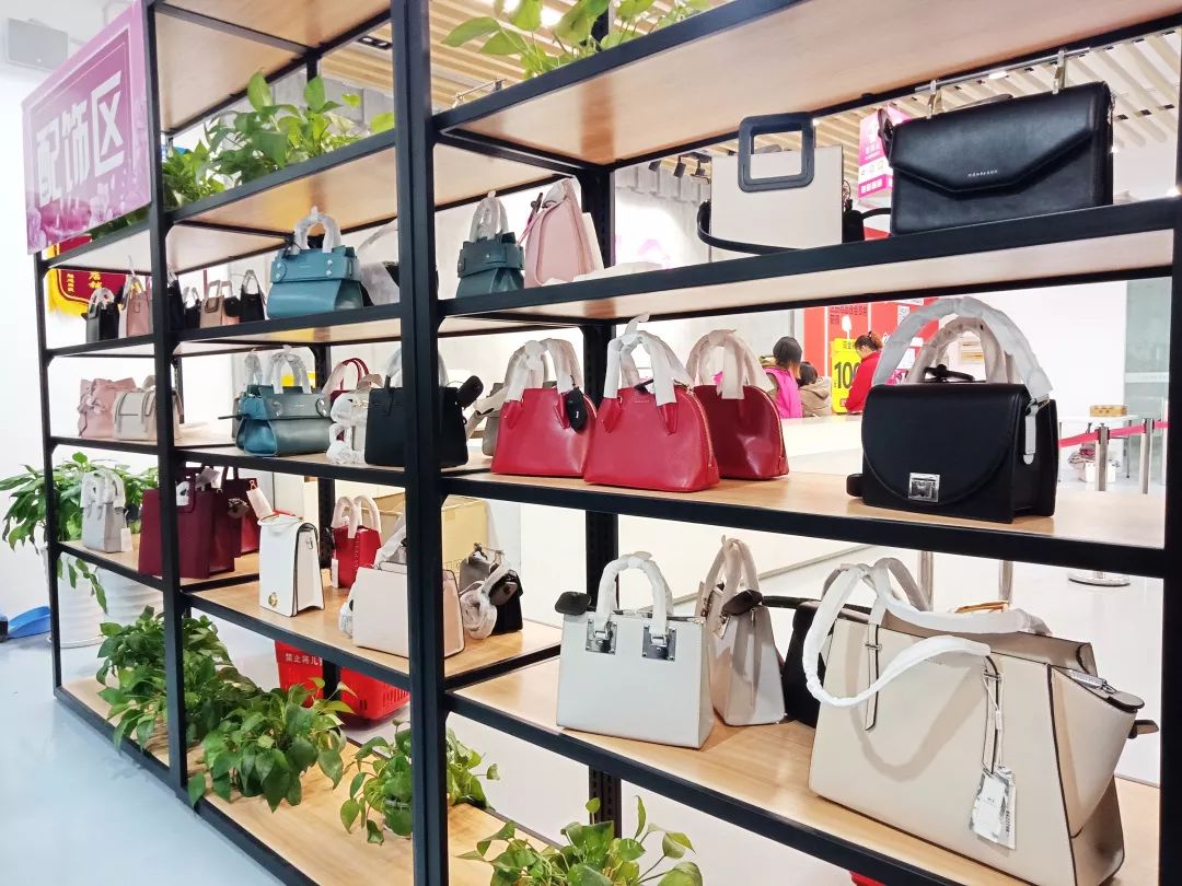 买年货啦！微品仓30大品牌联合大促，全场低至1折！仅四天1/24-1/27！