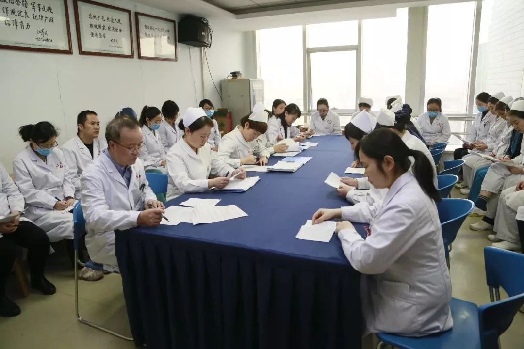 中国首例！女儿“借”母亲子宫，告捷生下自己的宝宝