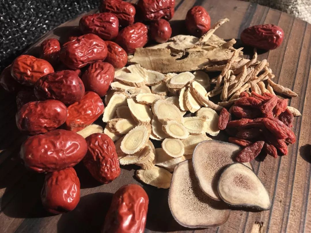 最全食物嘌呤表远离痛风你要会吃,各种豆类嘌呤的含量表鹰嘴豆