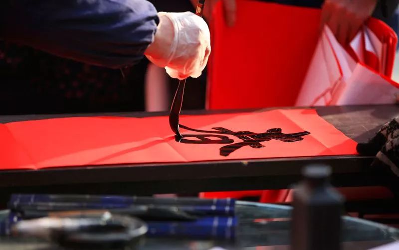 古代名人经典春联集锦,古代名人写的春联7言