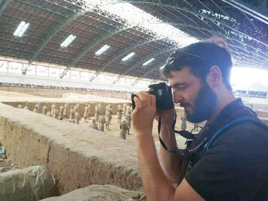 外国人对兵马俑惊叹不已,兵马俑怎么震惊世界的