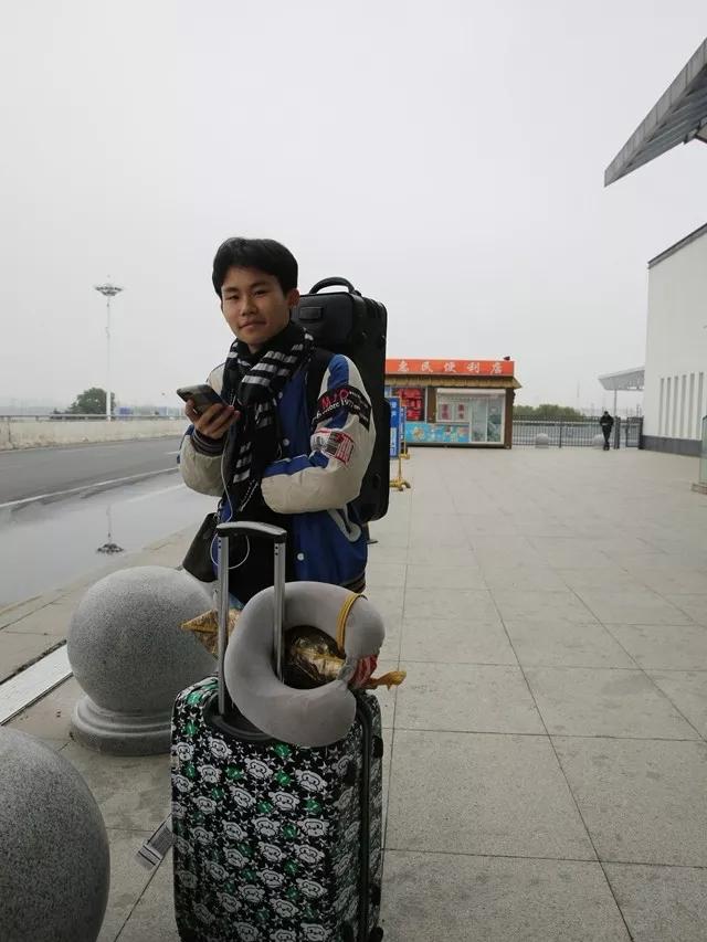 嘉兴本地过年走亲戚送什么礼物,从浙江嘉兴回来带什么礼物