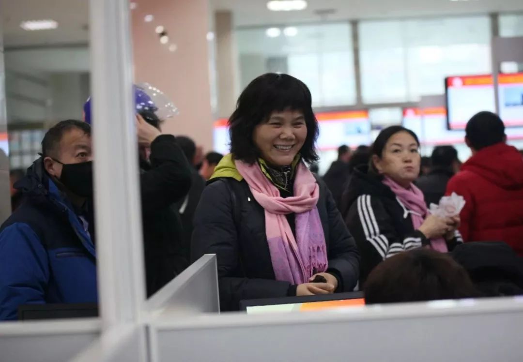 马鞍山现在还有现场招聘会吗,马鞍山招工最新待遇