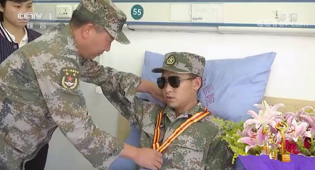 十大感动中国人物年度颁奖词,2018年十大感动中国人物及颁奖词