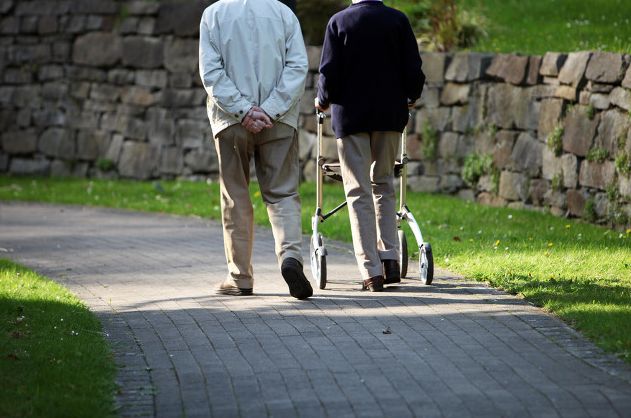 郑州辞职后怎么查询社保缴费情况,郑州个人没工作了怎么交社保