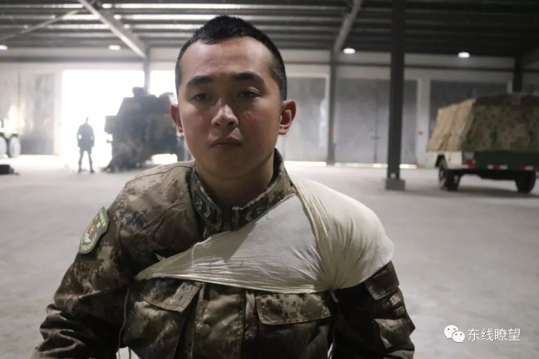 三角巾多种使用方法,三角巾使用方法及注意事项