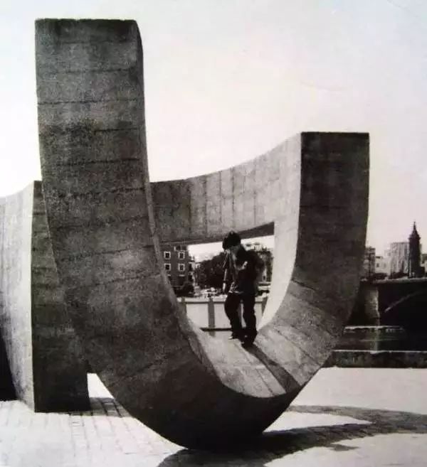 西甲门将足球技术,足球守门员怎么练成大神