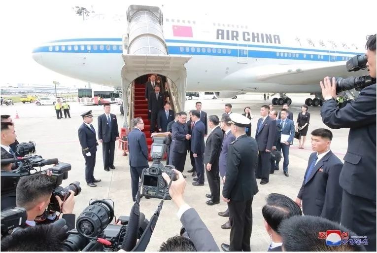 中美两次会议对比,朝美三次会谈