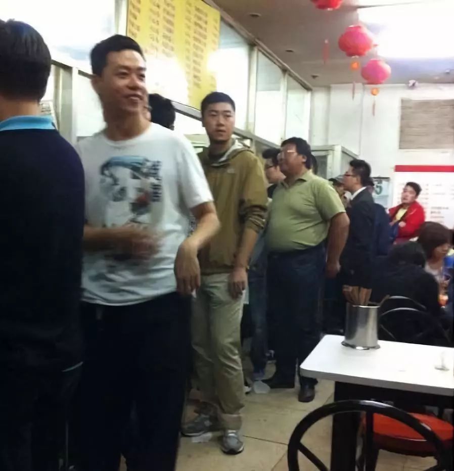 北京脏摊麻辣烫小吃,北京脏摊卤煮