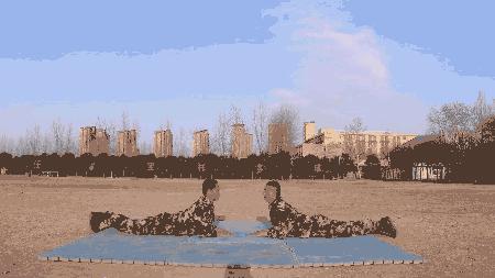 动图强势,兵哥哥动图