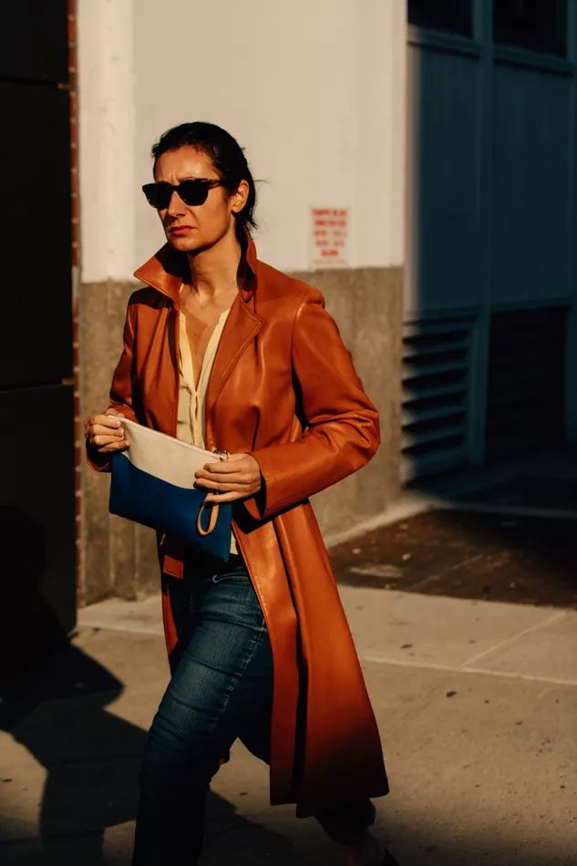 一件皮衣能给你多种风格,每件皮衣都是独一无二