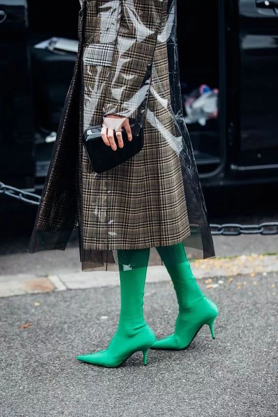 一件皮衣能给你多种风格,每件皮衣都是独一无二