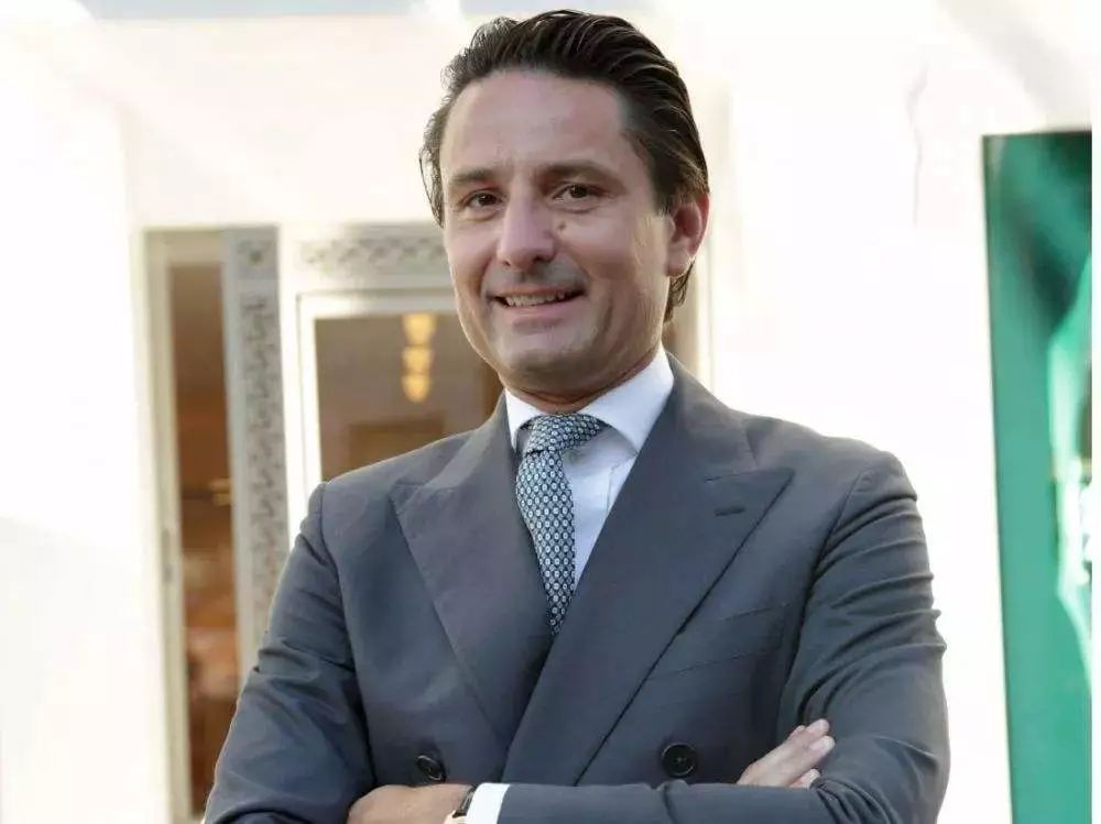 真·美妆界爱马仕要来了！贫民窟女孩这次也能拥有姓名了~