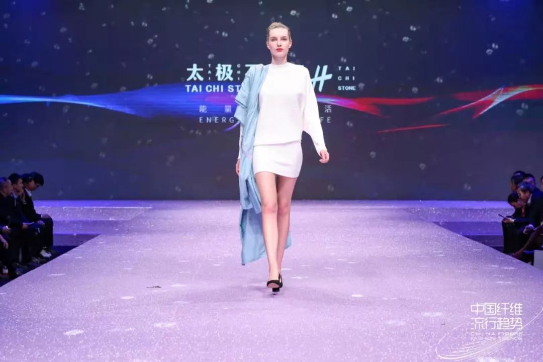 绾ょ淮鍘熸潗鏂欎笌鏅鸿兘鑺墖,鏅鸿兘鑺墖涓庣氦缁村師鏉愭枡