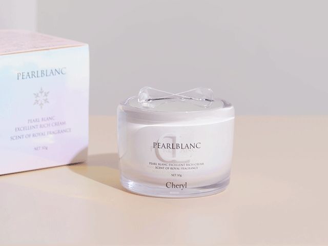 用它素颜也敢出门,用它素颜出门光彩照人