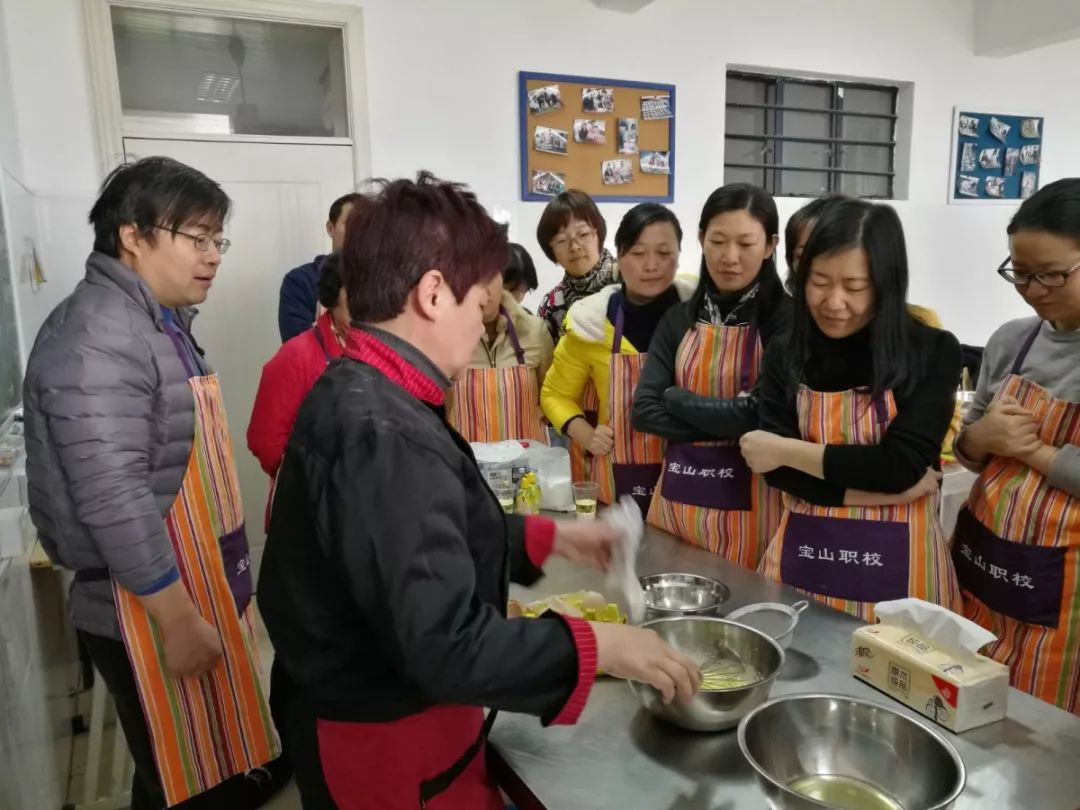 职业技能培训哪家强？宝山这几家*级A**培训机构了解一下！