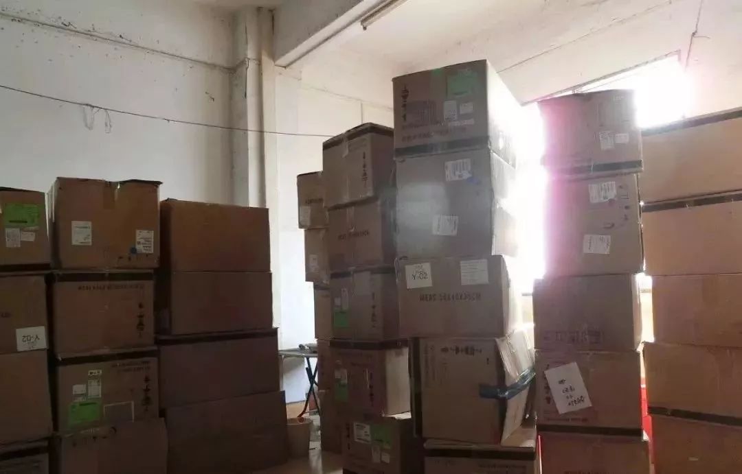 鏇濆厜鍥藉唴鑹績鍥借揣,鏇濆厜榛戝績浠ｈ喘