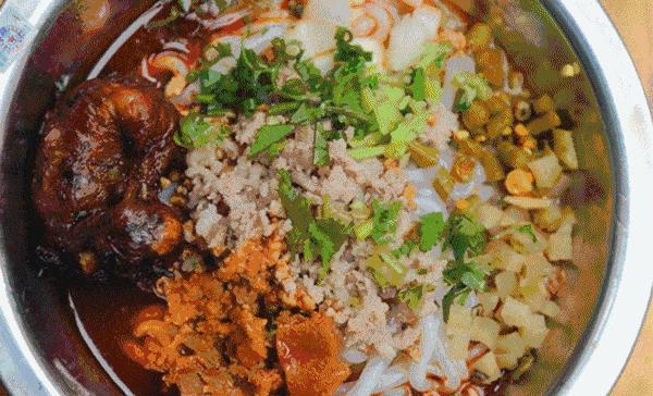 螺蛳粉能征服老挝人,螺蛳粉超爽版