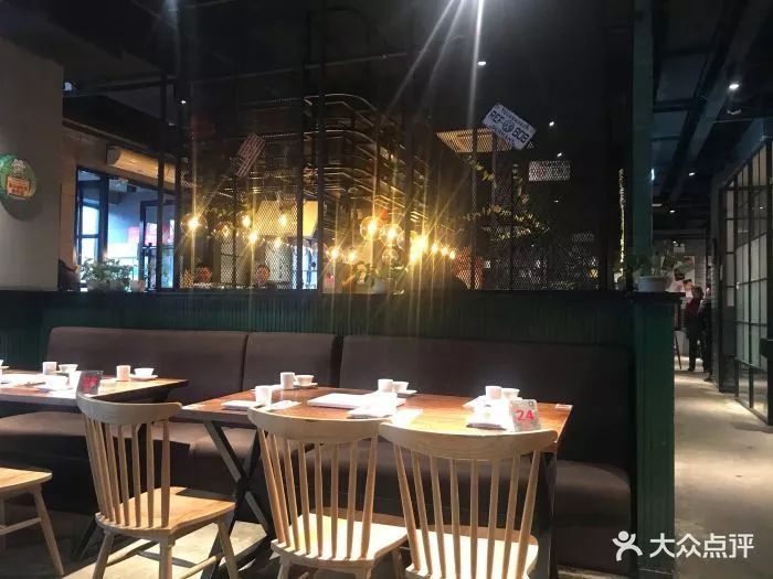 鲜城探店|石家庄这几家爆火的撸串儿店，吃一口让你欲罢不能！！