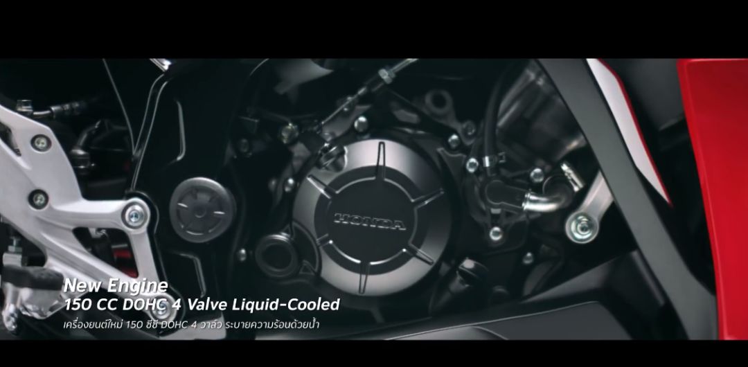 对飙雅马哈R15V3.0还差一点，2019款CBR150R泰国发布！