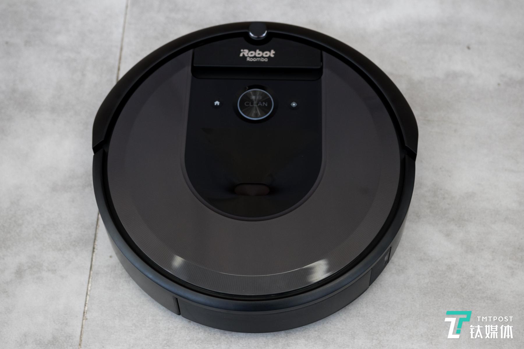 告别清理尘盒的烦恼，iRoboti7+扫地机器人及自动集尘系统体验|钛极客