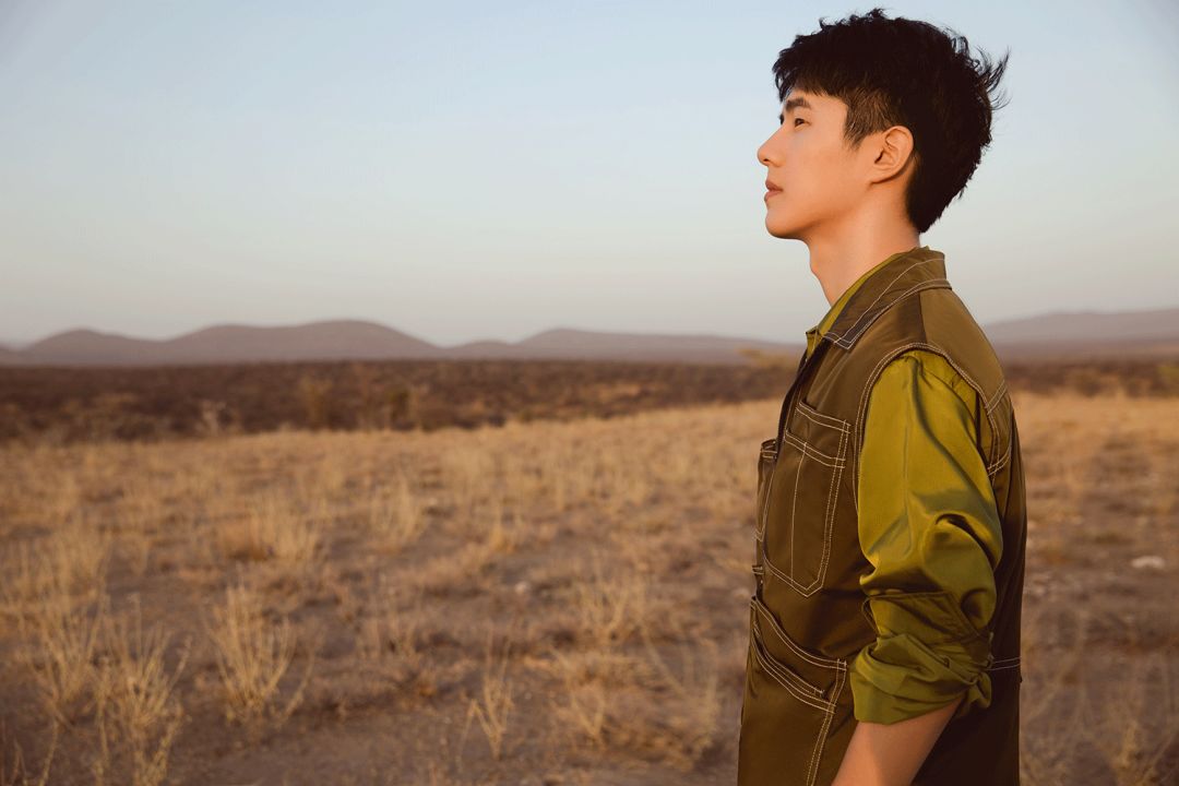 跟刘昊然在非洲过了6天5夜，发现他其实就是个话痨加多动症啊……