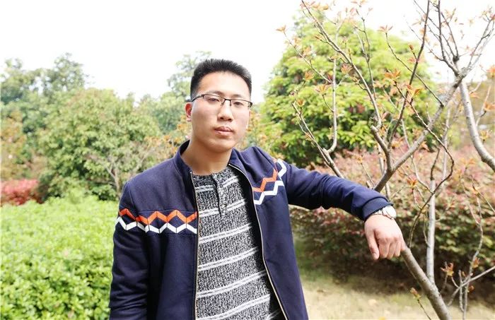 脑瘫男孩超一本线104分,脑瘫少年高考623分他是如何做到的