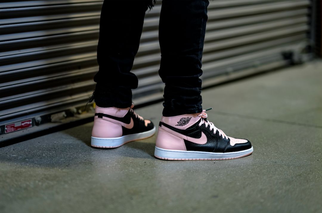 为啥aj1断崖式降价,aj1要买大一点还是刚刚好