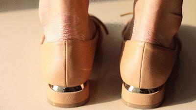 告别过去鞋子怎么搭配,告别穿皮鞋